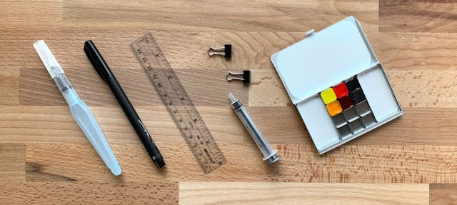 The Pocket Art Toolkit includes only the tools you need.